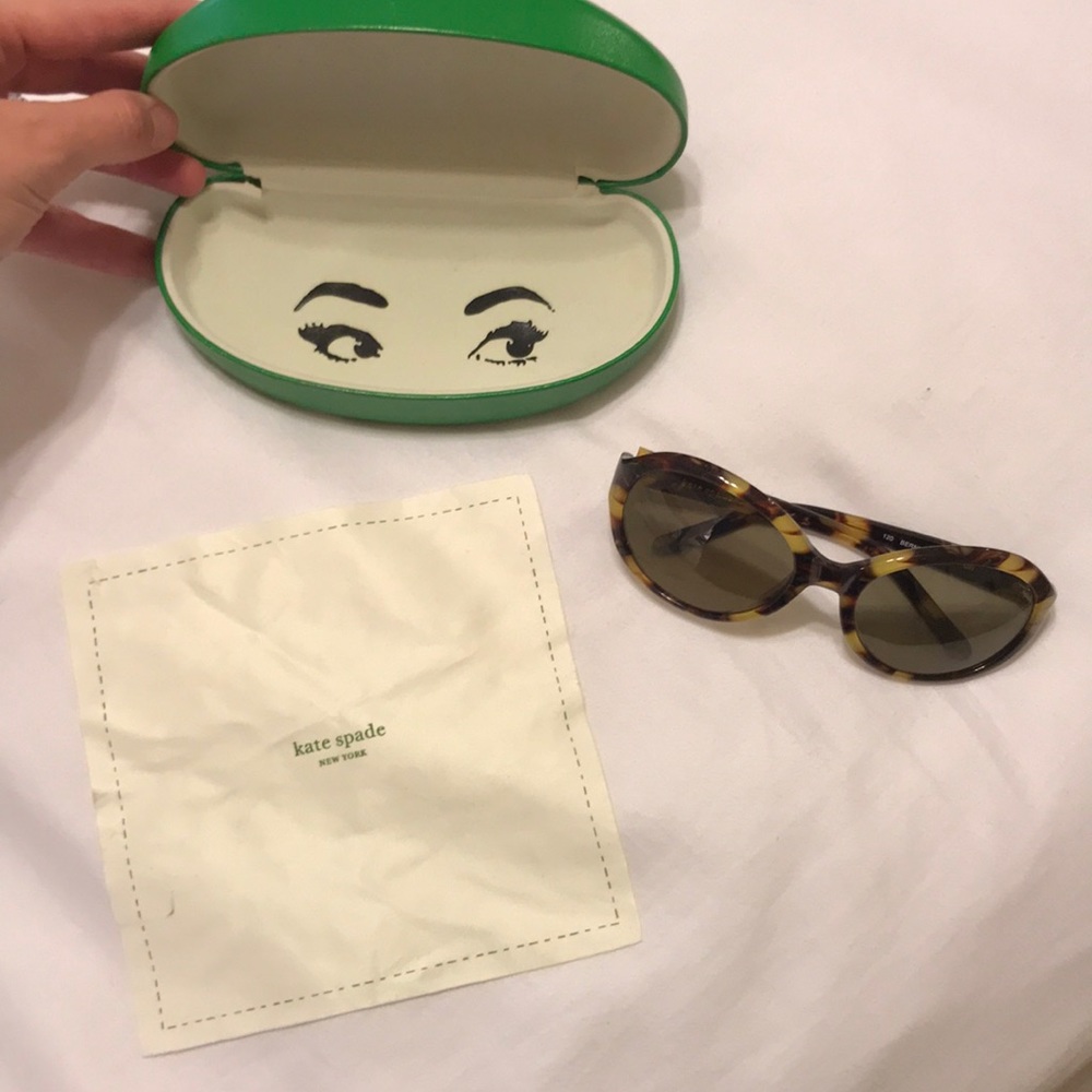 Glamourous Kate Spade Tortoiseshell Sunglasses